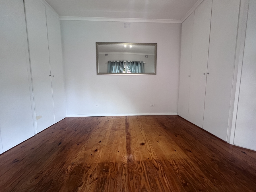 To Let 1 Bedroom Property for Rent in Table View Western Cape